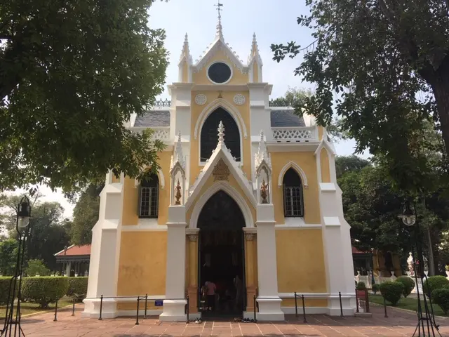 ワットニウェートタンマプラワット（Wat Niwet Thammaprawat）