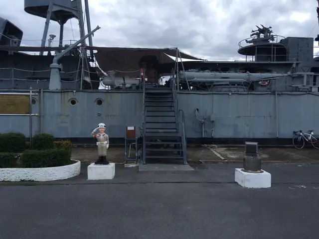 プラチュラチョームクラオ要塞 軍艦入口階段