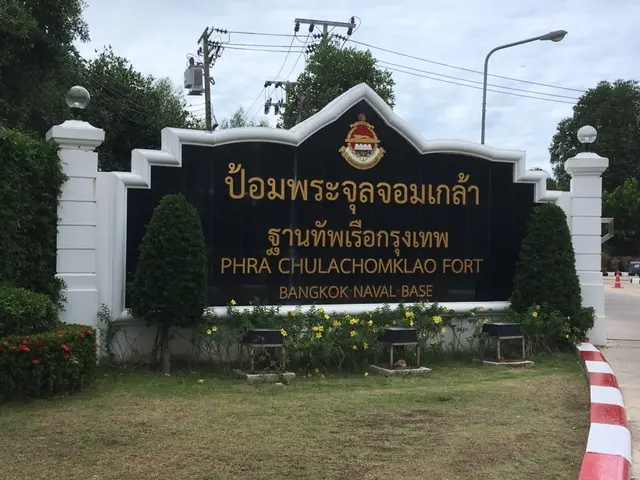 バンコク海軍施設入口 プラチュラチョームクラオ要塞（Phra chulachomklao Fort）