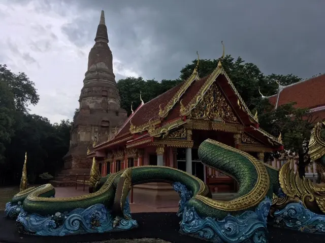 チャイナート県 ワットプラケーオ・サンカブリー（Wat Phra Kaew Sankaburi）