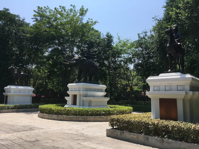 ナサッター公園 大王