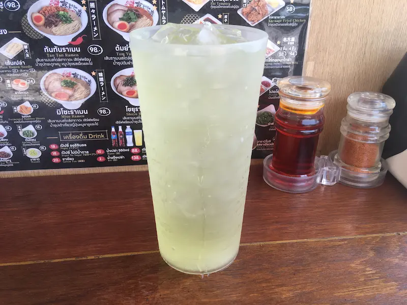 バンコク恵比寿ラーメン グリーンティー